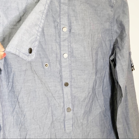 ANN Taylor grey/blue long sleeves cotton top with front flap. Size 4 - Picture 6 of 6